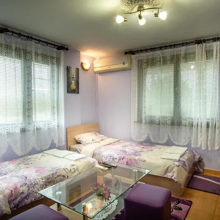 евтини и до морето-варна-евксиноград-до Dentaprime Apartman *